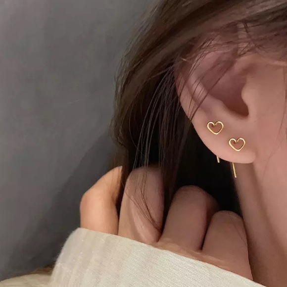 🔴𝟭𝟬/$𝟮𝟱🔴NEW Gold Heart Simple Stud Earrings - Picture 11 of 12